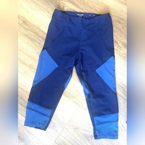 MARIKA Blue Athletic Leggings MEDIUM